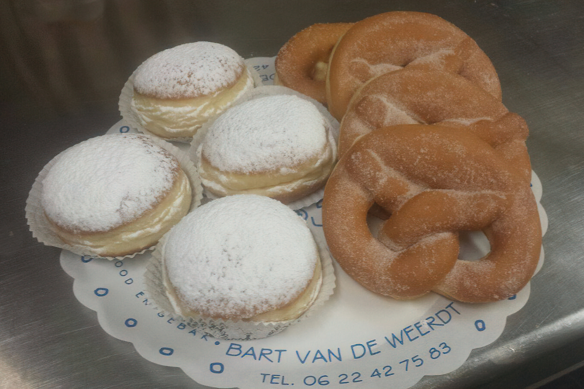 Gebakjes van bakkerij Bart van De Weerdt